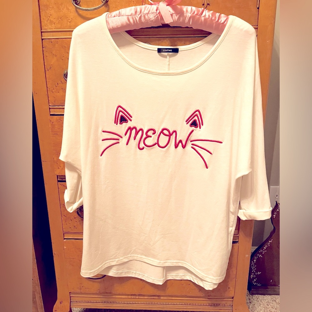 CANTWO “Meow” Cat Ears 3/4 Sleeve Soft Tee